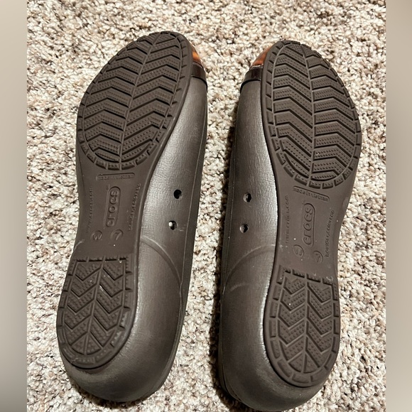Crocs Brown with tortoise brown marble shell toe ballerina flats​​, Size 7W - Picture 2 of 2